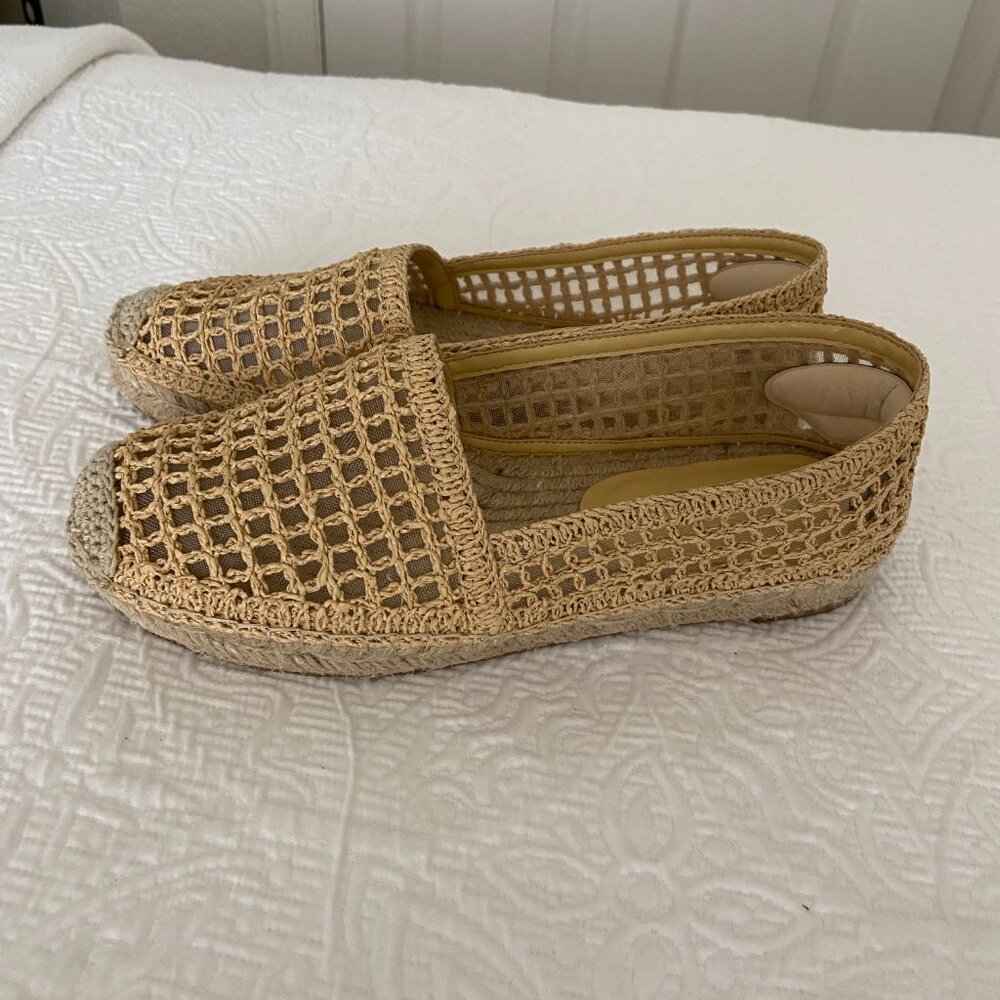 Nine West Mansa Flats